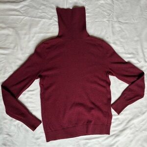 Banana Republic Maroon Knit Top